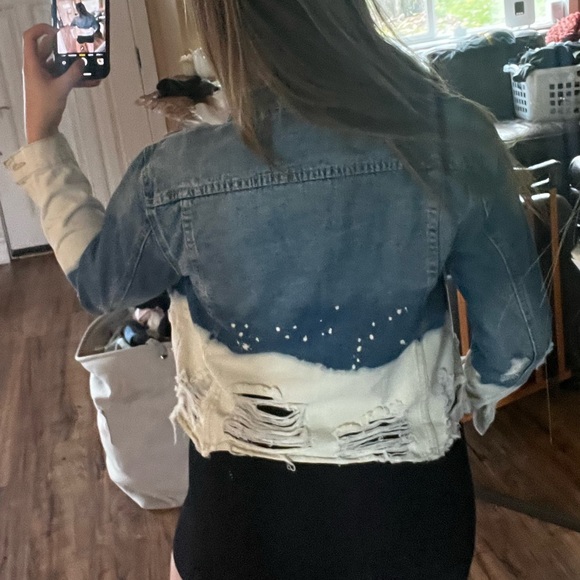 Denim jacket - Picture 3 of 3
